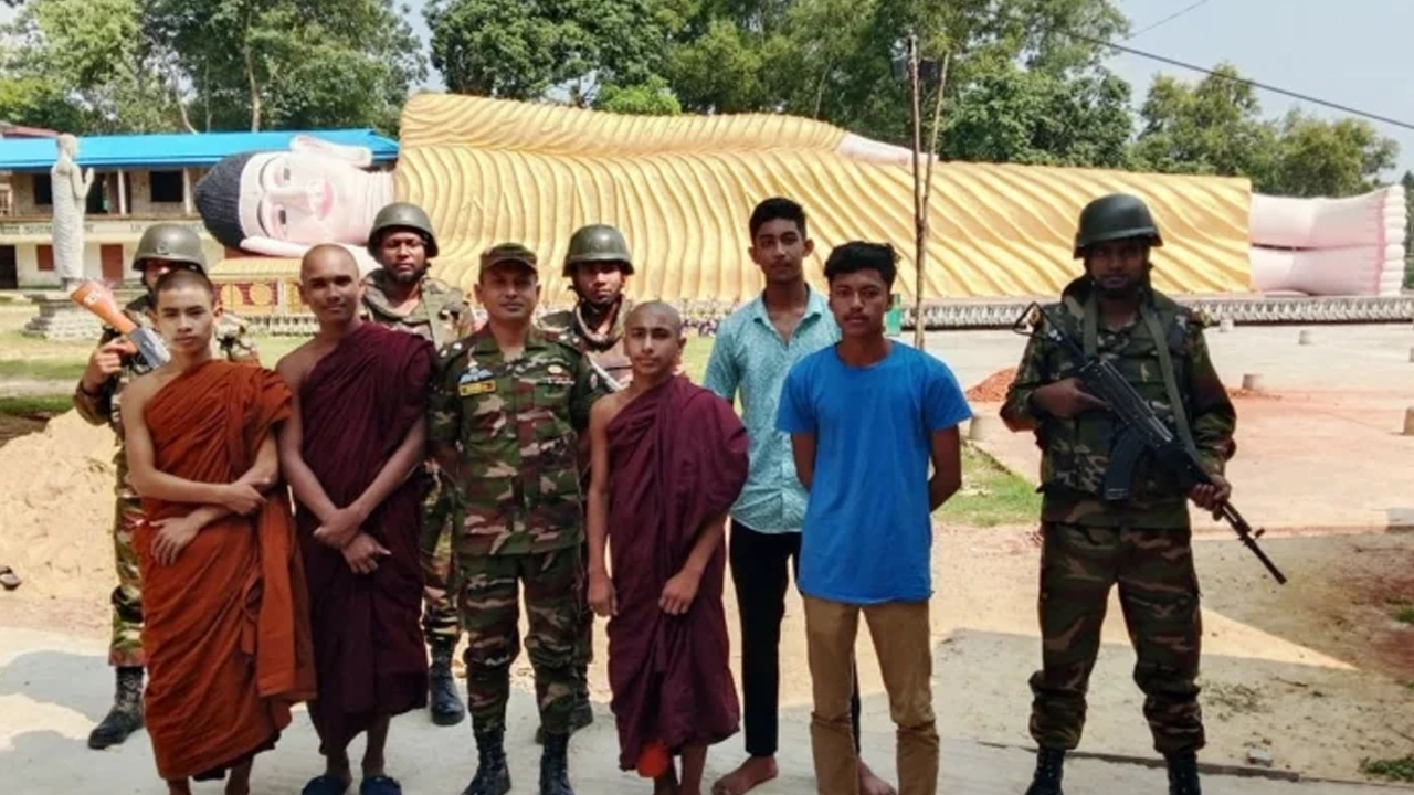 প্রবারণা পূর্ণিমা নির্বিঘ্নে উদযাপনের জন্য নিরাপত্তা নিশ্চিত করছে সেনাবাহিনী। ছবি : আইএসপিআর