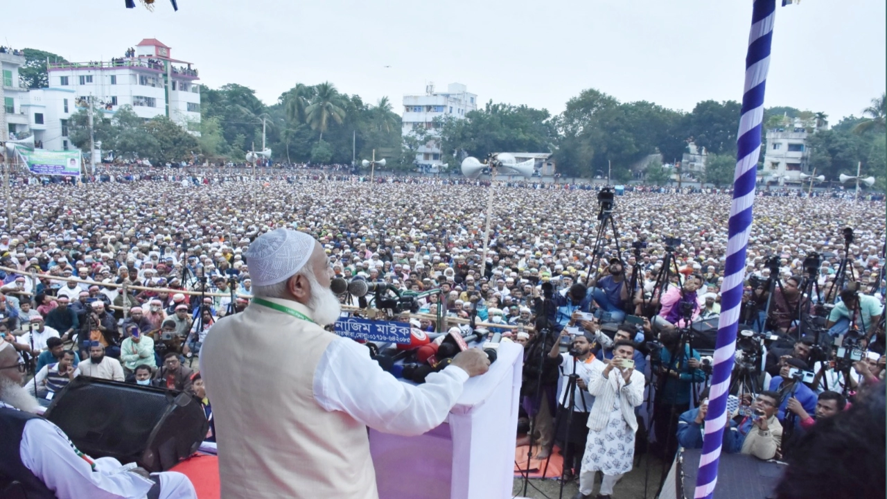 সাতক্ষীরায় সমাবেশে জামায়াতে ইসলামীর আমির ডা. শফিকুর রহমান। ছবি : কালবেলা