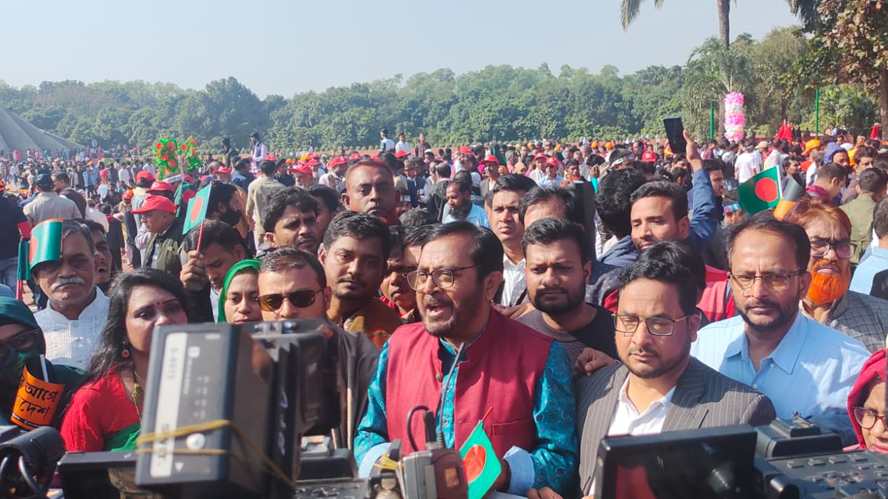 বক্তব্য রাখছেন এবি পার্টির সদস্যসচিব মজিবুর রহমান মঞ্জু। ছবি : কালবেলা