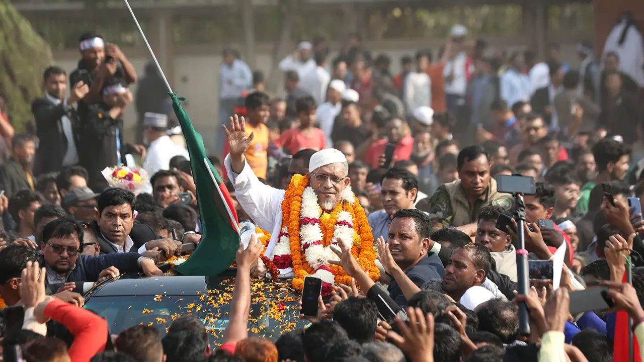 কারামুক্ত হলেন সাবেক স্বরাষ্ট্র প্রতিমন্ত্রী লুৎফুজ্জামান বাবর