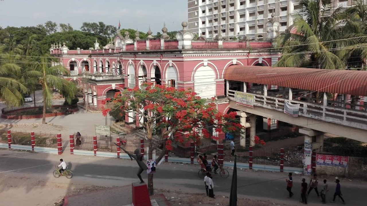 ফরিদপুরে অতিরিক্ত দায়রা জজ আদালত। ছবি : সংগৃহীত