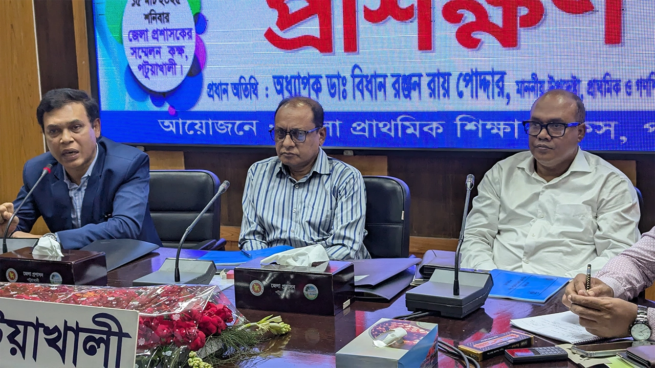 প্রাথমিক ও গণশিক্ষা মন্ত্রণালয়ের উপদেষ্টা বিধান রঞ্জন রায় পোদ্দার। ছবি : কালবেলা